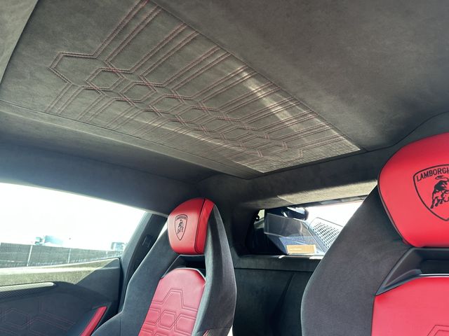 LAMBORGHINI LAMBORGHINI REVUELTO 2024 Image 31