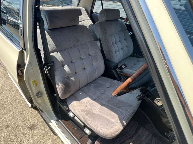 TOYOTA MARK2 SEDAN 1979 Image 31