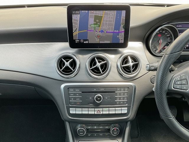 MERCEDES BENZ GLA CL 2019 Image 31