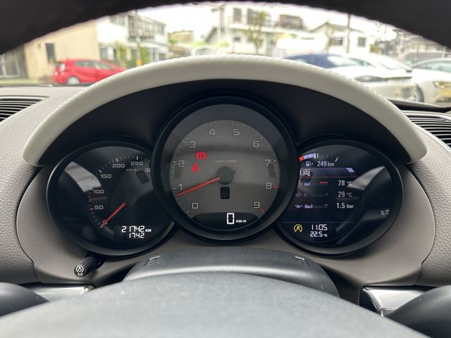 PORSCHE CAYMAN S 2013 Image 31