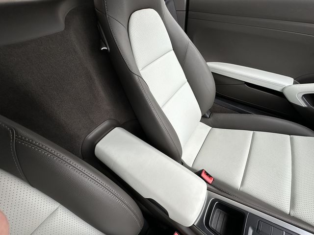 PORSCHE CAYMAN S 2013 Image 31