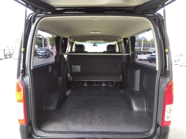 TOYOTA HIACE VAN 4WD 2015 Image 31