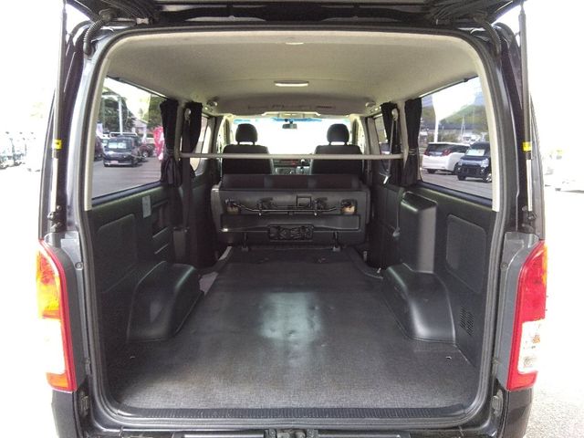 TOYOTA HIACE VAN 4WD 2015 Image 31