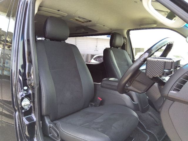 TOYOTA HIACE VAN 4WD 2015 Image 31