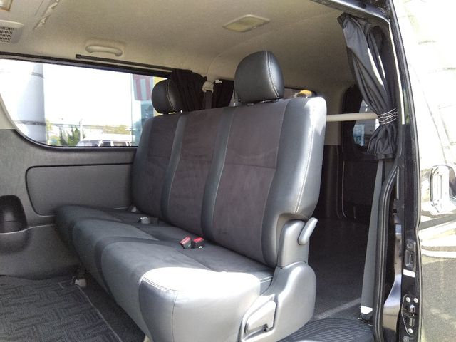 TOYOTA HIACE VAN 4WD 2015 Image 31