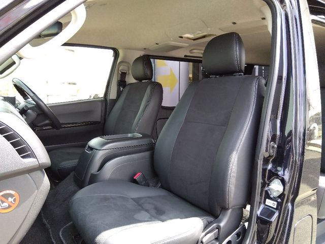 TOYOTA HIACE VAN 4WD 2015 Image 31