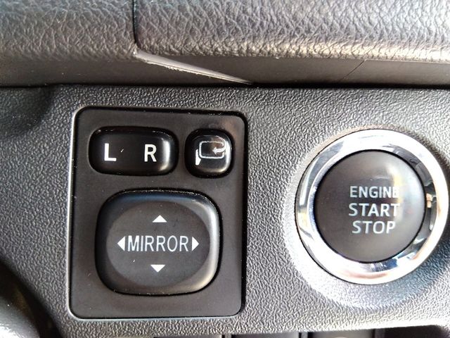 TOYOTA HIACE VAN 4WD 2015 Image 31