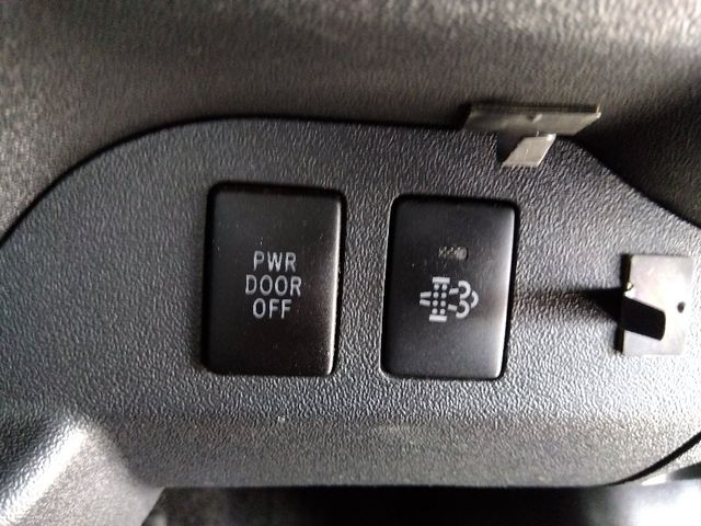 TOYOTA HIACE VAN 4WD 2015 Image 31