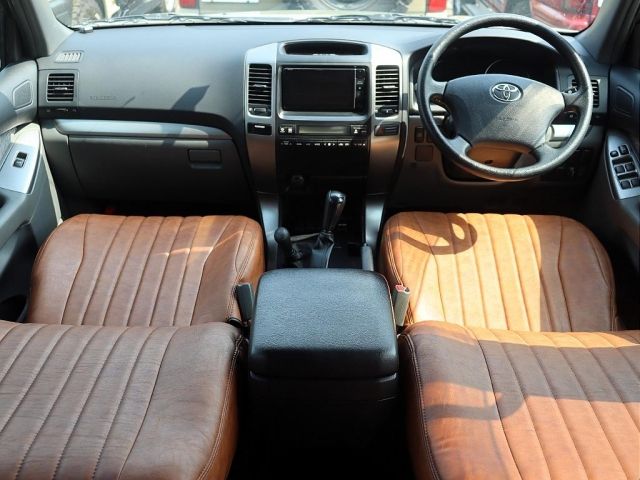 TOYOTA LANDCRUISER PRADO 2007 Image 31