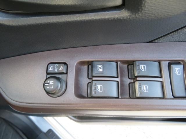 SUBARU JUSTY 2017 Image 31