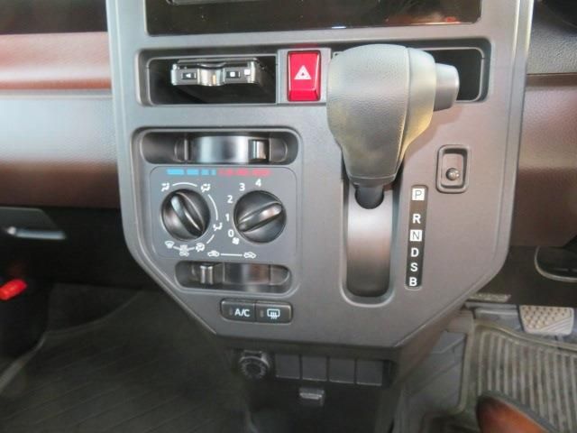 SUBARU JUSTY 2017 Image 31