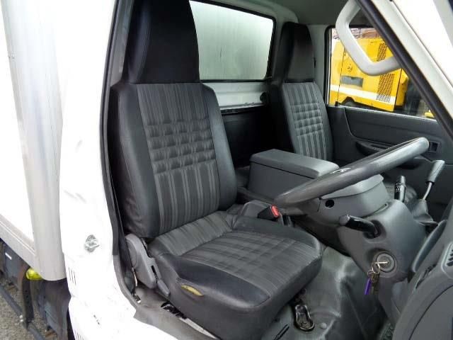 MAZDA BONGO TRUCK 1.15T 2W 2019 Image 31