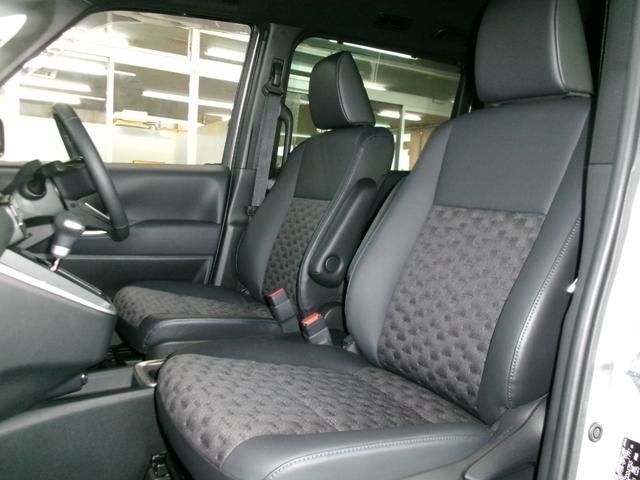 TOYOTA VOXY HYBRID 4WD 2023 Image 31