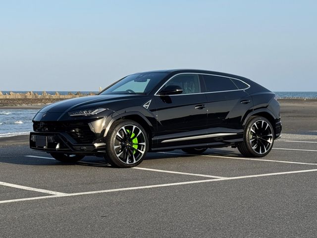 LAMBORGHINI URUS 2020 Image 31