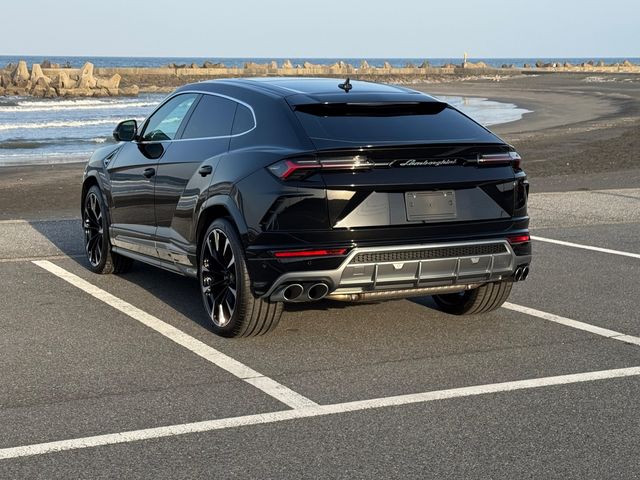 LAMBORGHINI URUS 2020 Image 31
