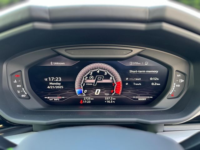 LAMBORGHINI URUS 2020 Image 31