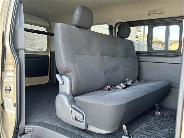 TOYOTA HIACE VAN 4WD 2024 Image 31