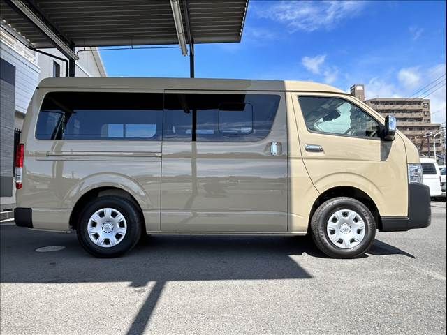 TOYOTA HIACE VAN 4WD 2024 Image 31