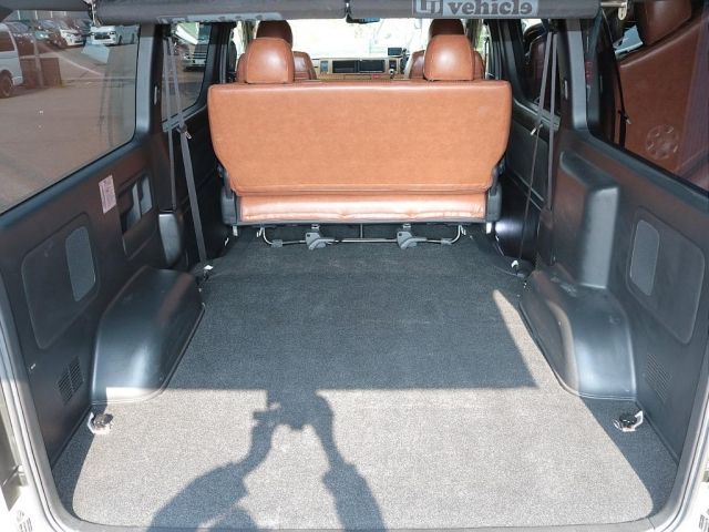 TOYOTA REGIUSACE VAN 4WD 2019 Image 31