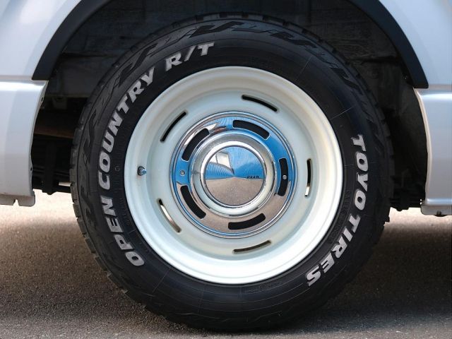 TOYOTA REGIUSACE VAN 4WD 2019 Image 31