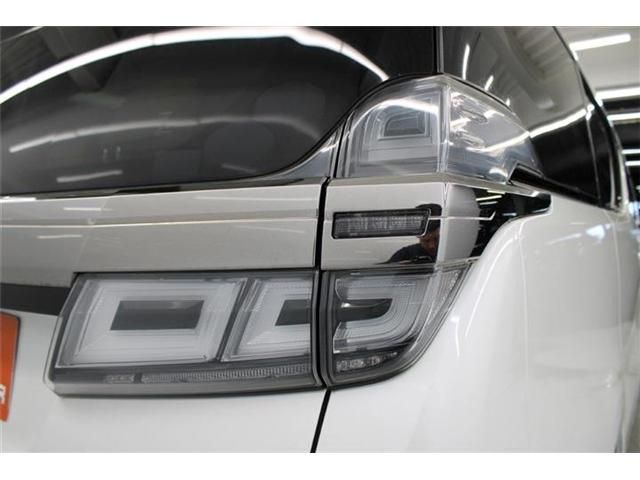 TOYOTA VELLFIRE 2019 Image 31