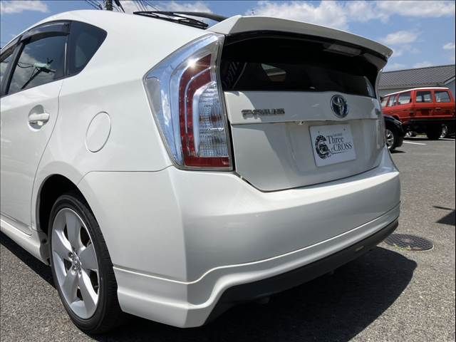 TOYOTA PRIUS 2014 Image 31