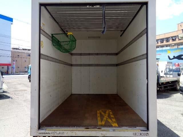 NISSAN ATLAS 2016 Image 31