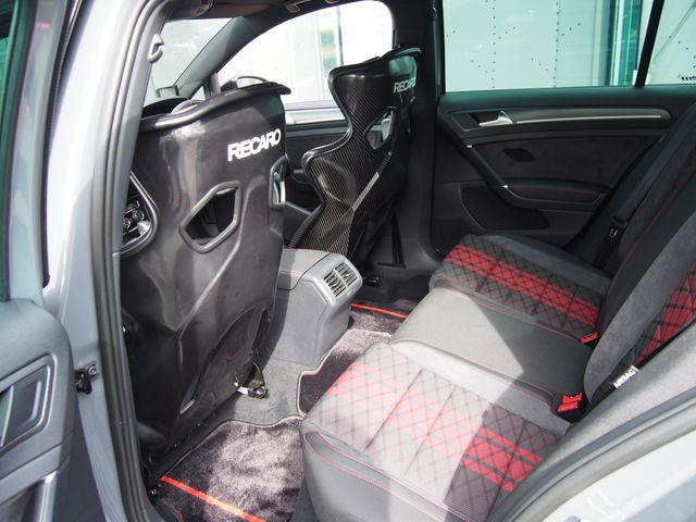 VOLKSWAGEN GOLF GTI 2019 Image 31