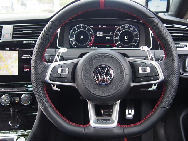 VOLKSWAGEN GOLF GTI 2019 Image 31