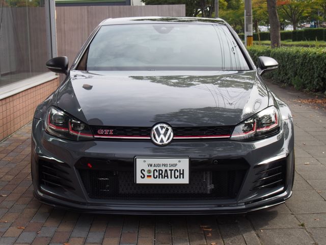 VOLKSWAGEN GOLF GTI 2019 Image 31