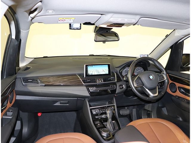 BMW 2SERIES ACTIVE T 2016 Image 31