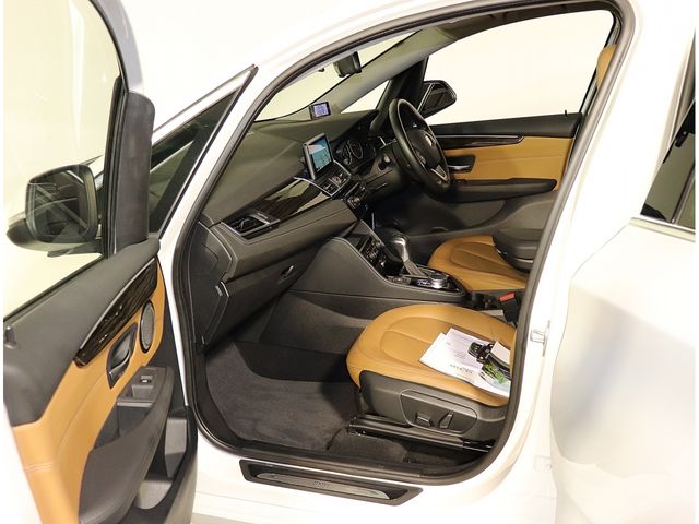 BMW 2SERIES ACTIVE T 2016 Image 31