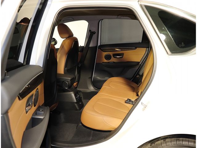 BMW 2SERIES ACTIVE T 2016 Image 31