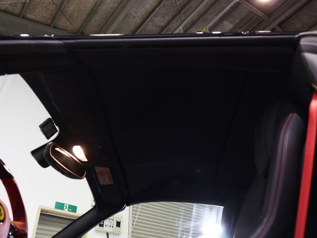 FERRARI 488SPIDER 2018 Image 31