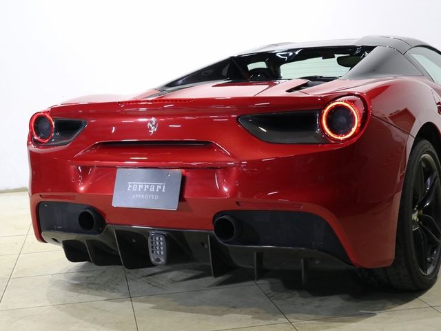 FERRARI 488SPIDER 2018 Image 31