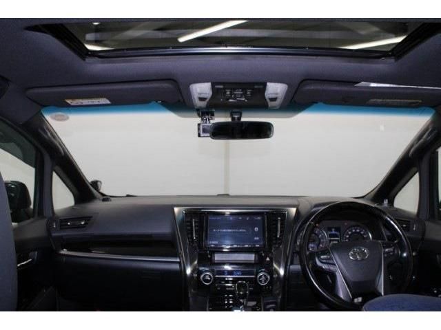 TOYOTA VELLFIRE 2016 Image 31