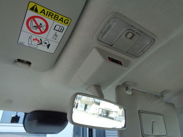 DAIHATSU TANTO 2020 Image 31