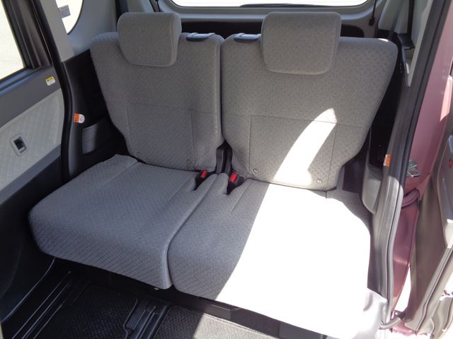 DAIHATSU TANTO 2020 Image 31