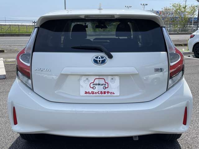 TOYOTA AQUA 2018 Image 31