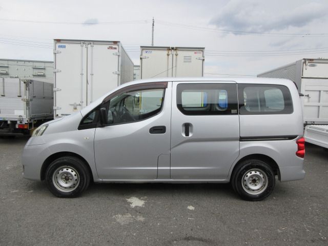 NISSAN NV200 VANETTE VAN 2011 Image 31