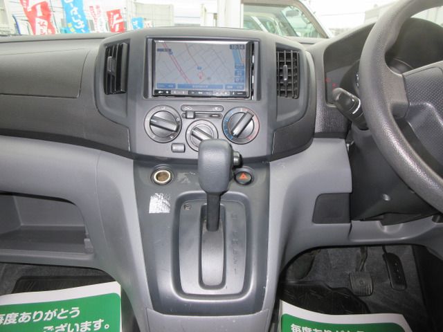 NISSAN NV200 VANETTE VAN 2011 Image 31