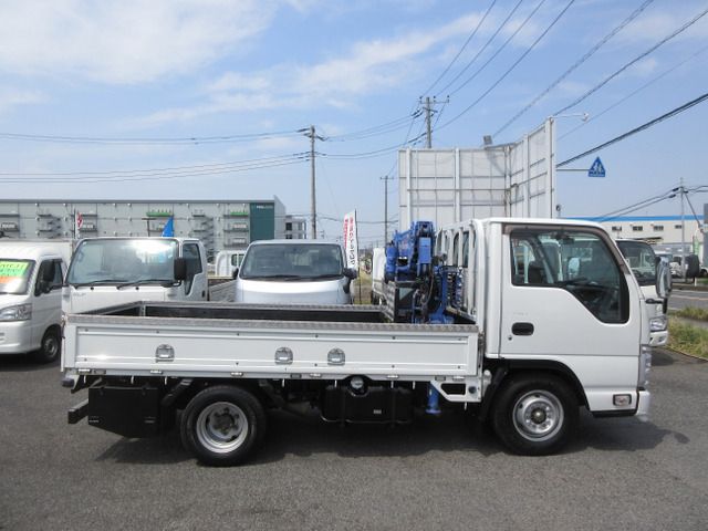 ISUZU  2011 Image 31