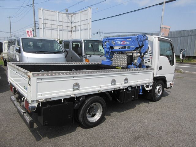 ISUZU  2011 Image 31