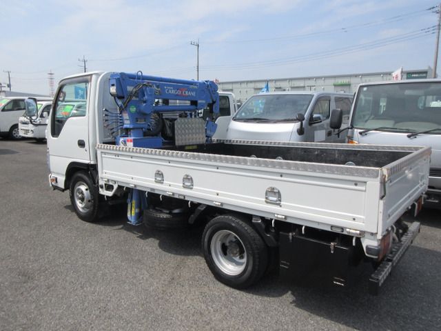 ISUZU  2011 Image 31