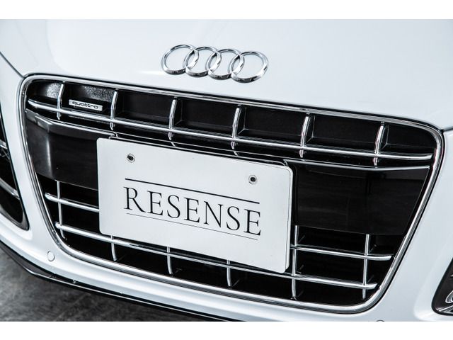 AUDI AUDI R8 SPYDER 2012 Image 31