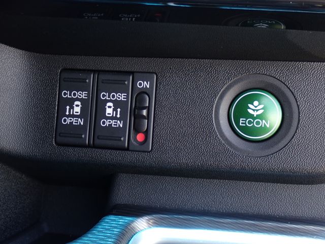 HONDA STEPWAGON SPADA HYBR 2018 Image 31