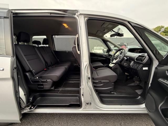 NISSAN SERENA  S-HYBRID 2019 Image 31