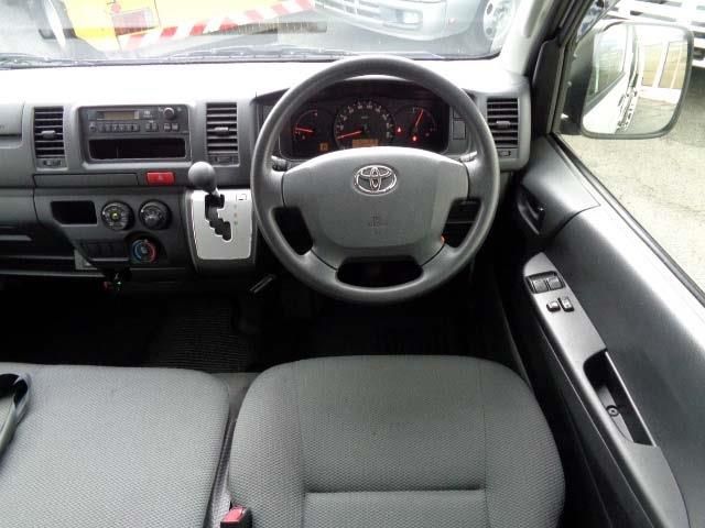 TOYOTA HIACE VAN 2WD 2017 Image 31