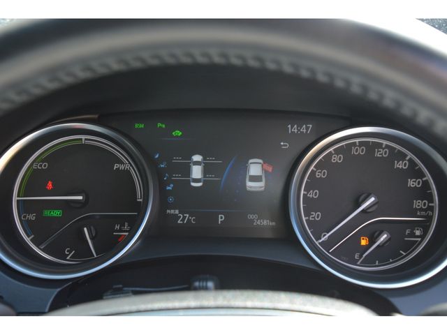 TOYOTA CAMRY HYBRID 2019 Image 31