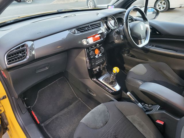 CITROEN DS3 2015 Image 31